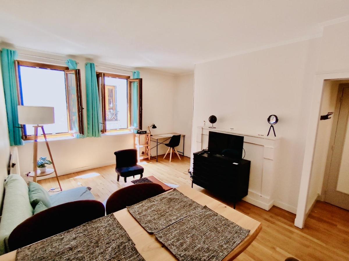 Апартаменты 2 Pieces Totalement Renove Au Coeur De Бурж Экстерьер фото